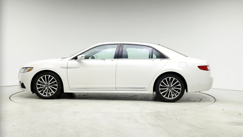 2017 Lincoln Continental Select 3