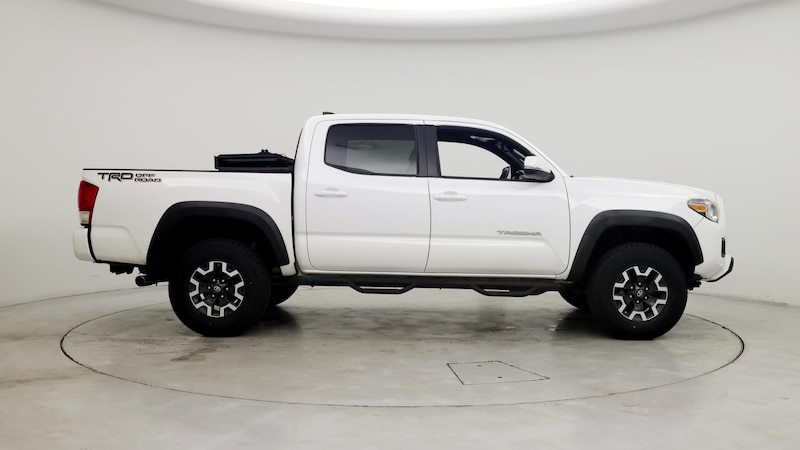 2017 Toyota Tacoma TRD Off-Road 7