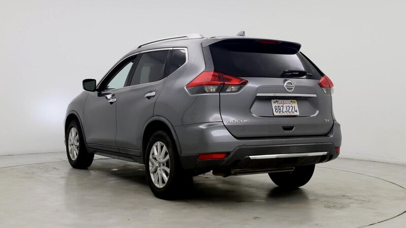 2018 Nissan Rogue SV 2