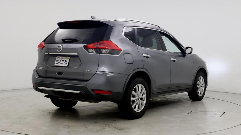 2018 Nissan Rogue SV 8