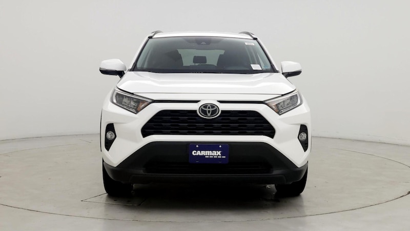 2020 Toyota RAV4 XLE 5