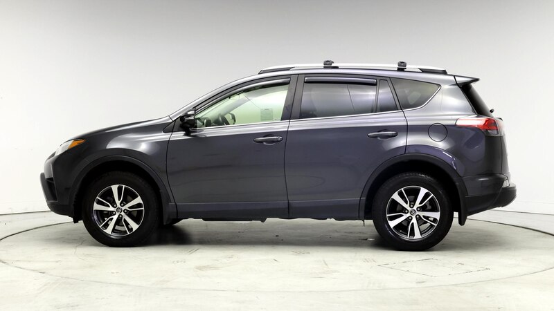 2018 Toyota RAV4 XLE 3