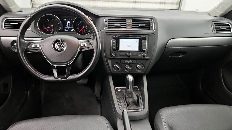 2015 Volkswagen Jetta SE 9