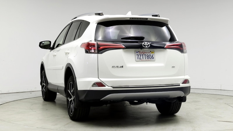 2017 Toyota RAV4 SE 6