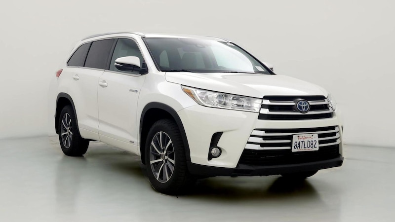 2018 Toyota Highlander XLE Hero Image