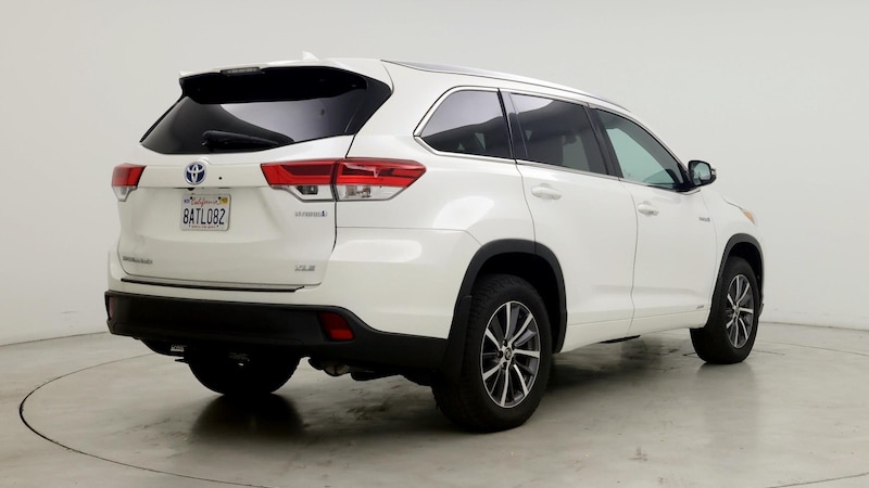 2018 Toyota Highlander XLE 8