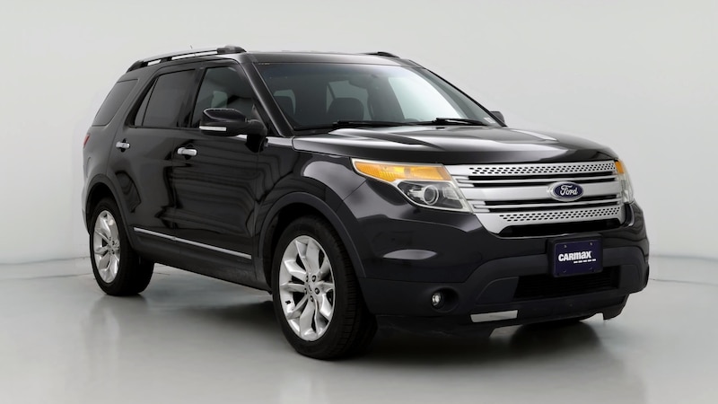 2015 Ford Explorer XLT Hero Image