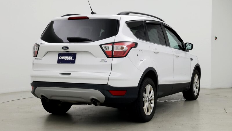 2018 Ford Escape SE 8