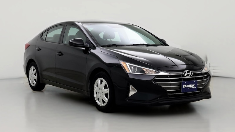 2019 Hyundai Elantra SE Hero Image