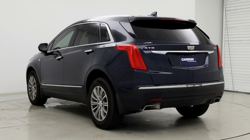 2017 Cadillac XT5 Luxury 2