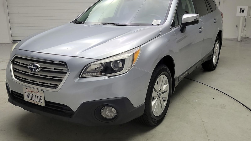 2017 Subaru Outback Premium 3