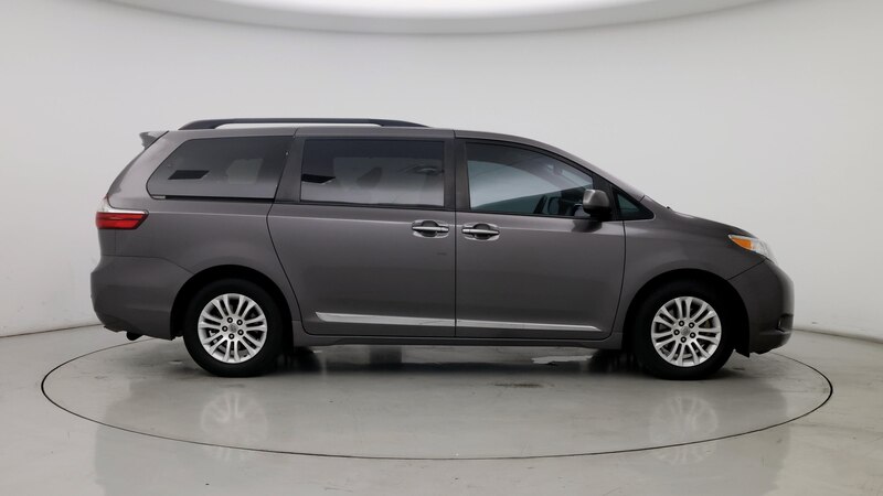 2017 Toyota Sienna XLE 7