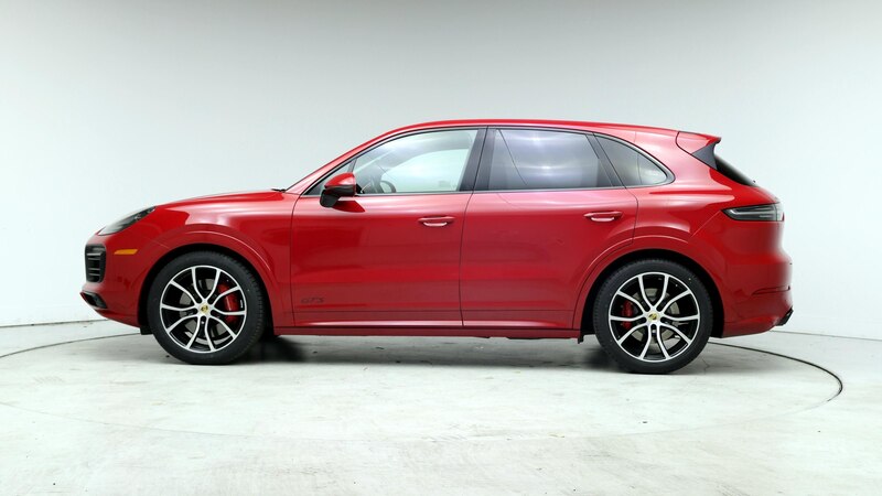 2021 Porsche Cayenne GTS 3