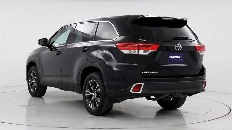 2019 Toyota Highlander LE 2