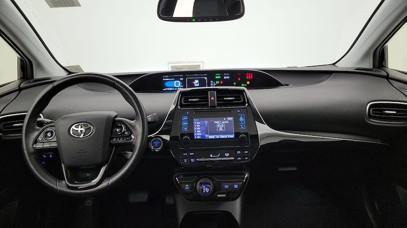 2019 Toyota Prius XLE 9