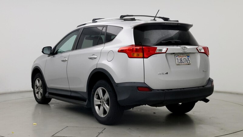 2015 Toyota RAV4 XLE 2