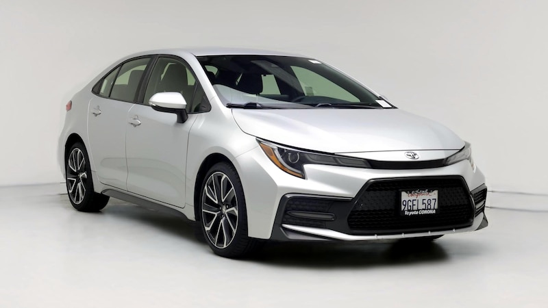 2020 Toyota Corolla SE Hero Image