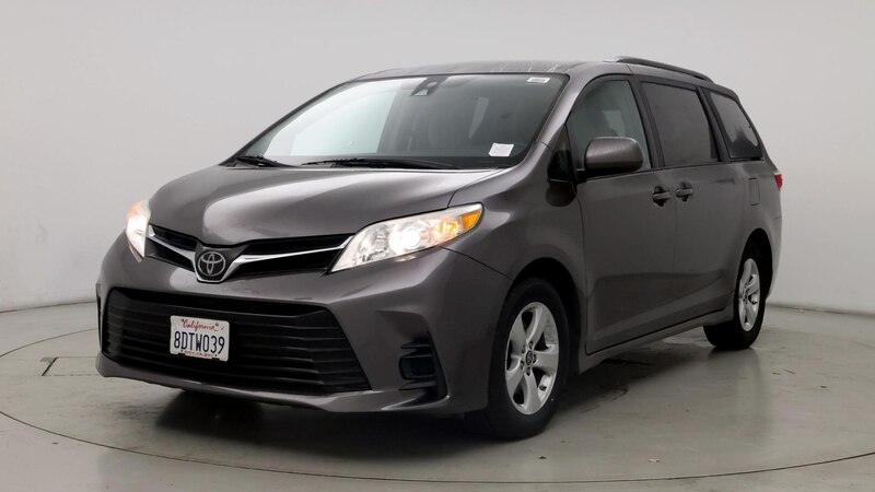 2018 Toyota Sienna LE 4