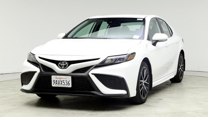 2022 Toyota Camry SE 4