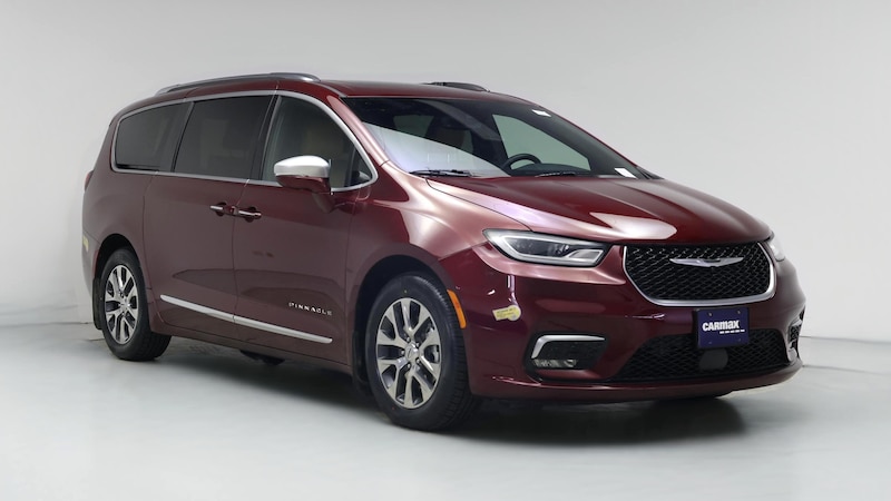 2022 Chrysler Pacifica Hybrid Pinnacle Hero Image