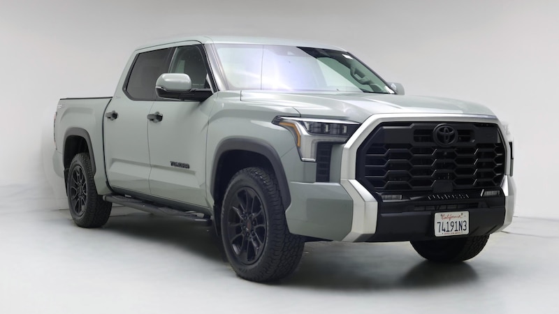 2022 Toyota Tundra Limited Hero Image