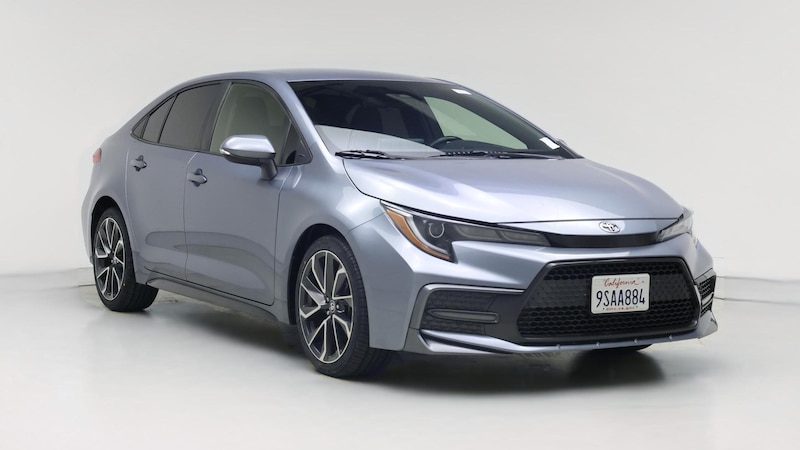 2020 Toyota Corolla SE Hero Image