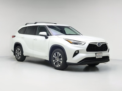 2022 Toyota Highlander XLE -
                Oxnard, CA