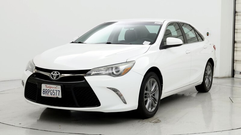 2017 Toyota Camry SE 4