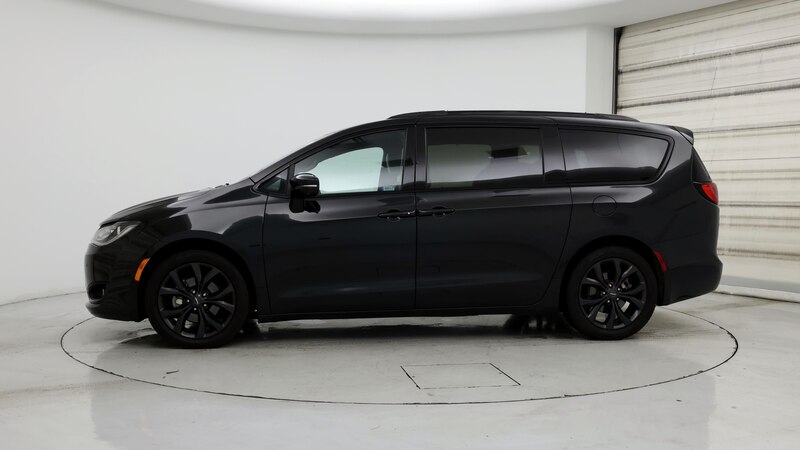 2019 Chrysler Pacifica Limited 3