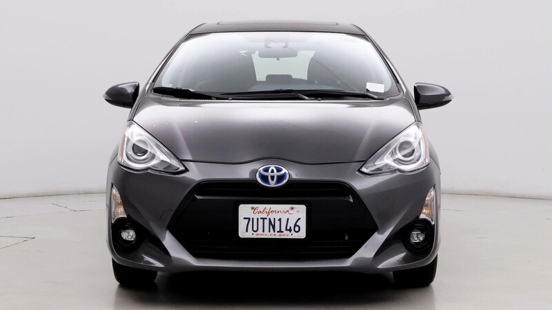 2016 Toyota Prius c Four 5