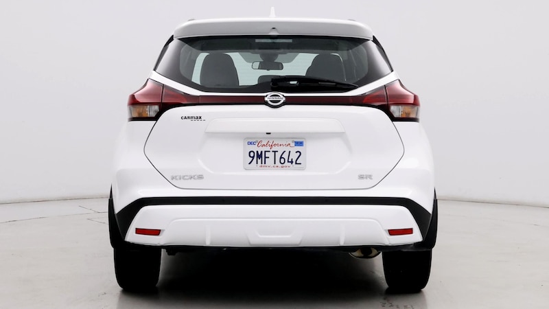 2021 Nissan Kicks SR 6