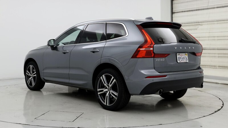 2020 Volvo XC60 T5 Momentum 2