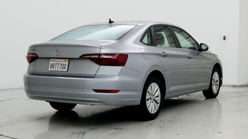 2020 Volkswagen Jetta SE 8