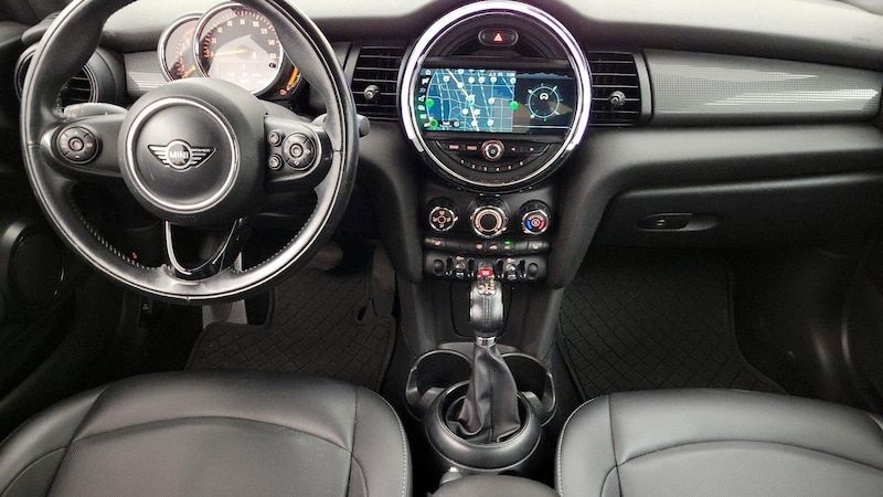 2019 MINI Cooper  9