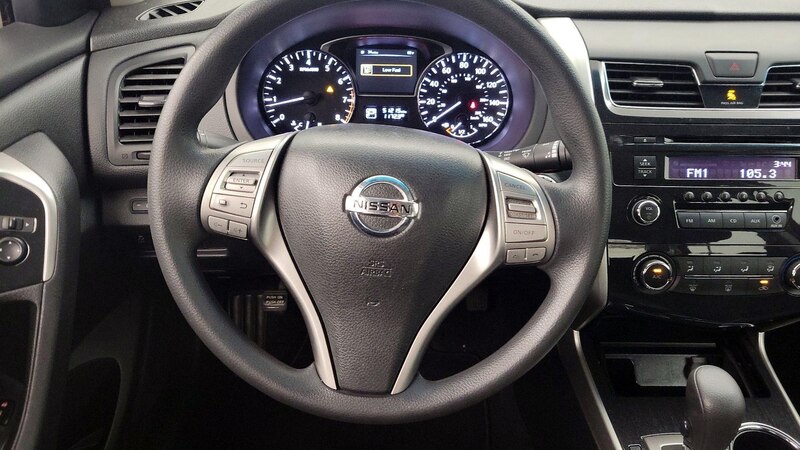 2014 Nissan Altima S 10