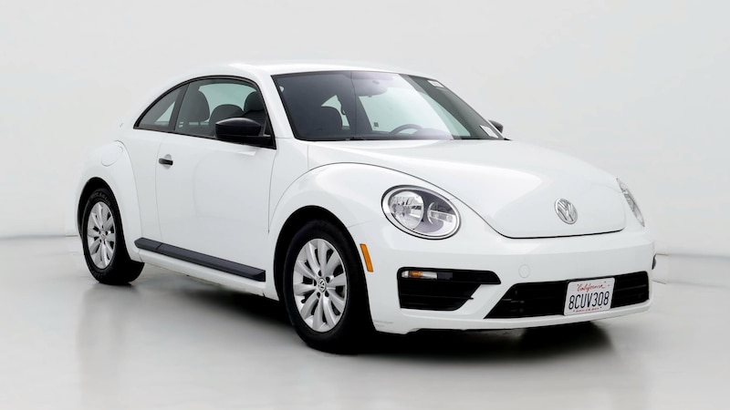 2018 Volkswagen Beetle S Hero Image