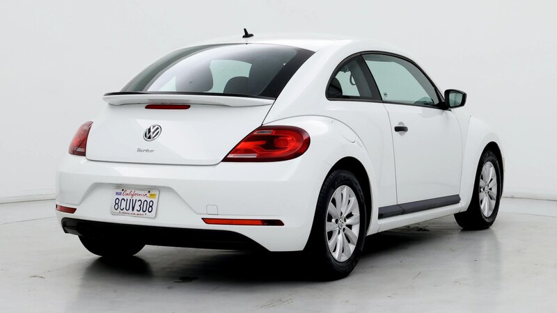 2018 Volkswagen Beetle S 8