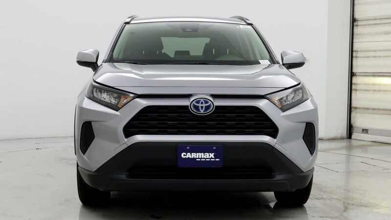 2022 Toyota RAV4 LE 5