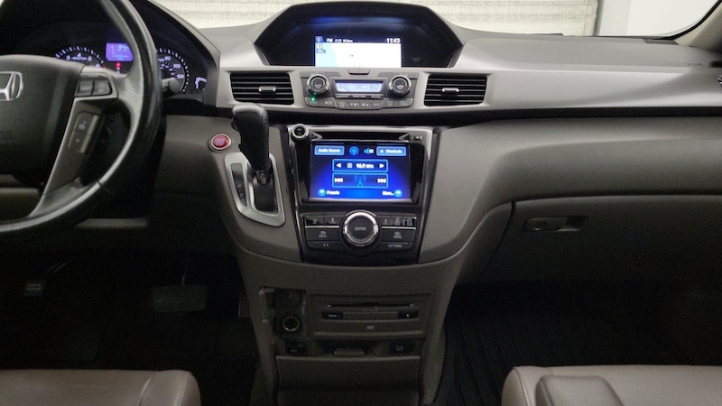 2015 Honda Odyssey Touring 9