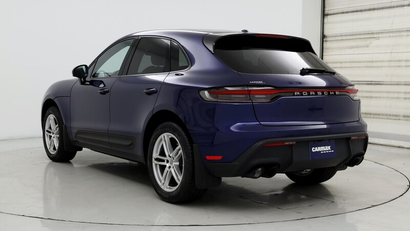 2022 Porsche Macan  2