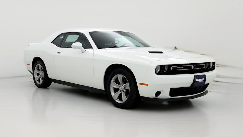 2019 Dodge Challenger SXT Hero Image