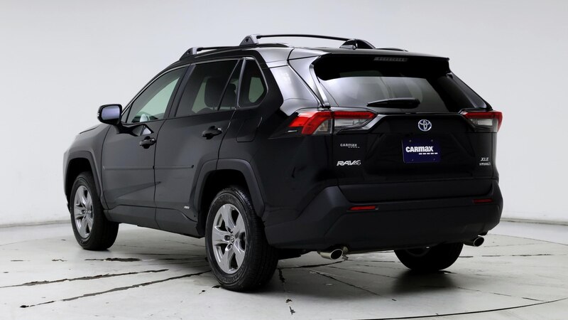 2024 Toyota RAV4 XLE 2