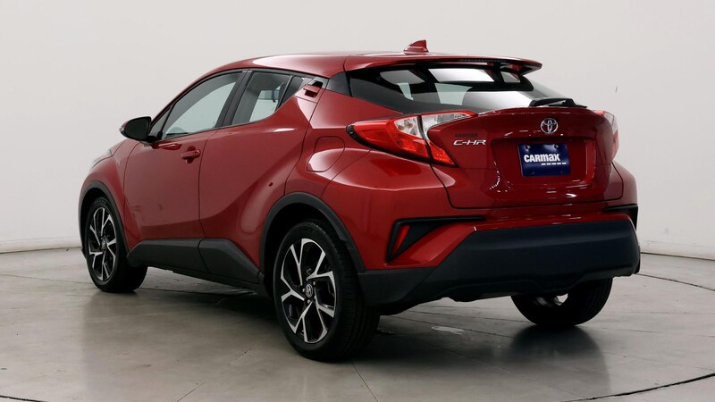 2021 Toyota C-HR XLE 2