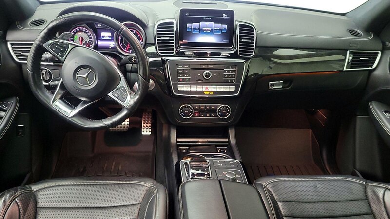 2016 Mercedes-Benz GL-Class AMG GL 63 9