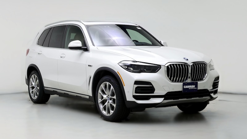 2022 BMW X5 xDrive45e Hero Image