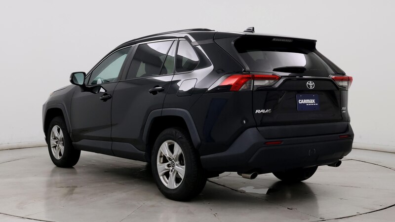 2019 Toyota RAV4 XLE 2