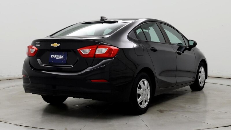 2016 Chevrolet Cruze LS 8