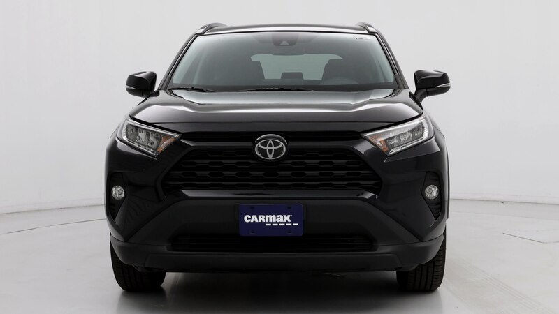 2019 Toyota RAV4 XLE 5