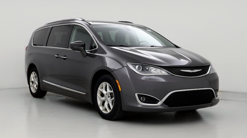 2018 Chrysler Pacifica Touring L Hero Image