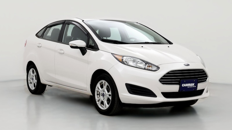 2016 Ford Fiesta SE Hero Image